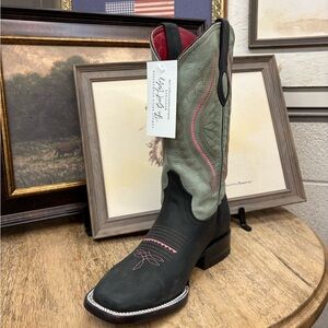 Ferrini Black and Green Western Boots